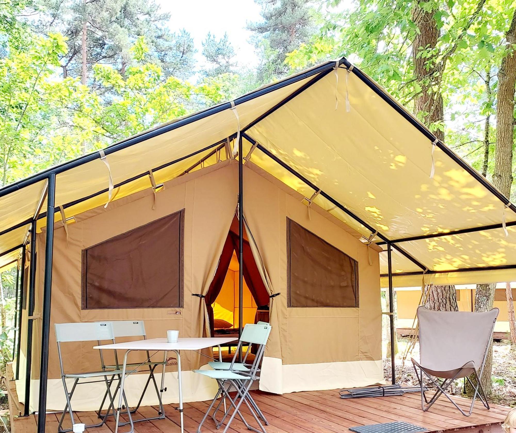 Camping Onlycamp Du Rouergue Villefranche-de-Rouergue Esterno foto